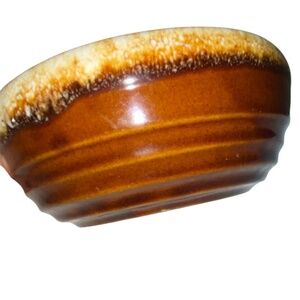 *01 Monmouth USA pottery stoneware ribbed exterior soup bowl MCM